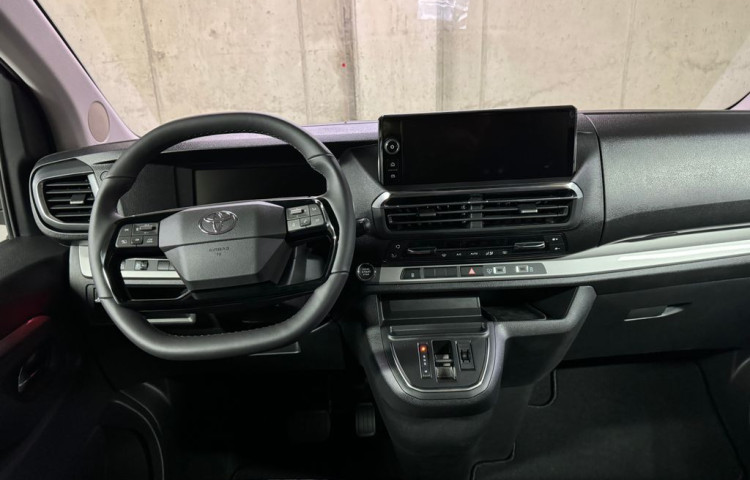Toyota ProAce Verso L1 Family 2.0 AT