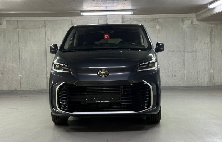 Toyota ProAce Verso L1 Family 2.0 AT