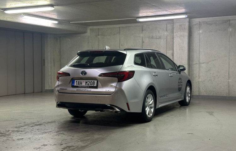 Toyota Corolla Comfort Tech 1.8 Hybrid e-CVT