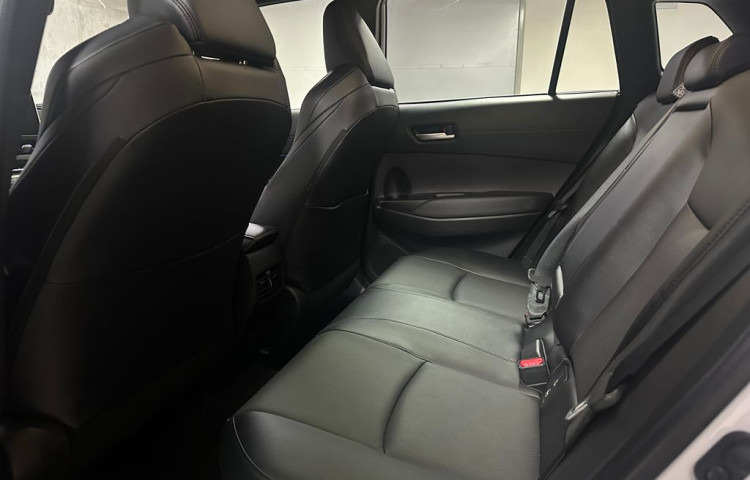 Toyota Corolla Cross 2.0 Hybrid (197 k) Executive