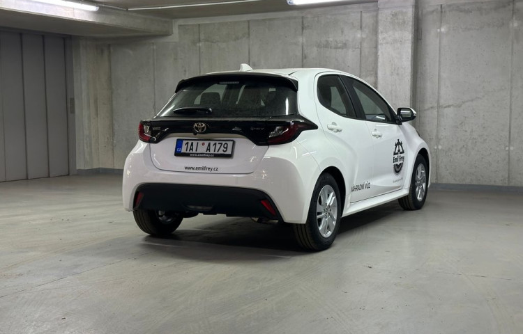 Toyota Yaris 1.5 Hybrid e-CVT Comfort