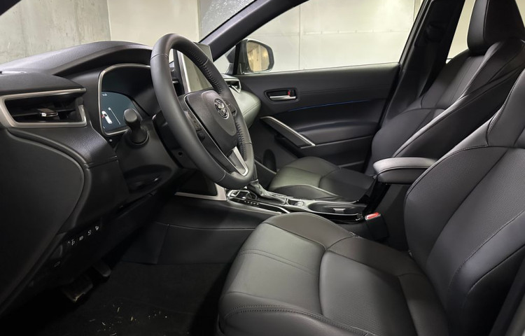 Toyota Corolla Cross Executive Skyview 2.0 Hybrid