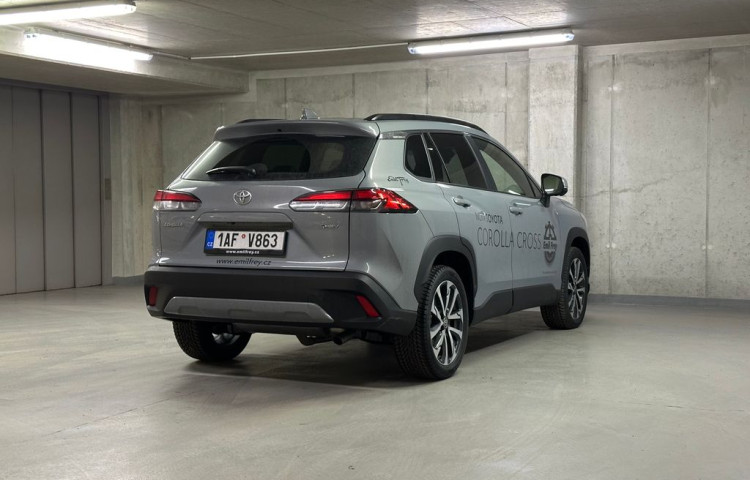 Toyota Corolla Cross Executive Skyview 2.0 Hybrid