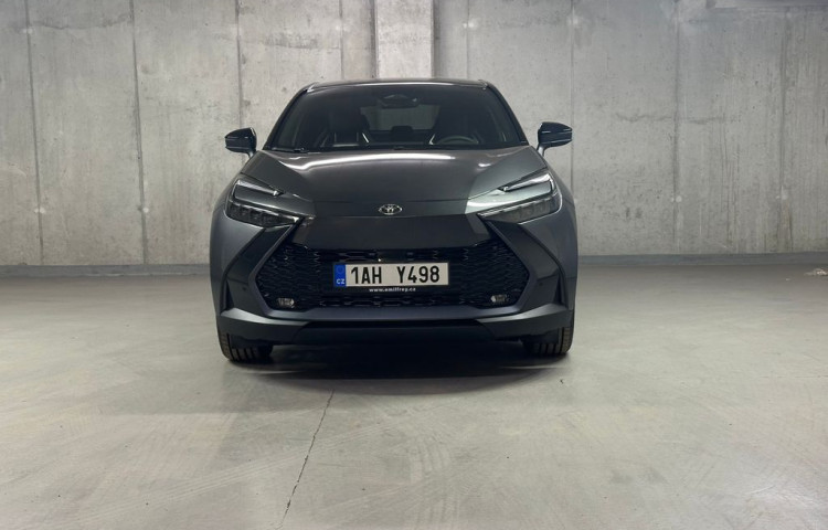 Toyota C-HR 1.8Hybrid,CZ,1Maj,Executive