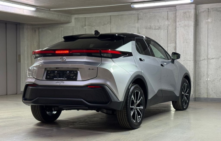 Toyota C-HR Style 1.8 Hybrid 90kW E-CVT