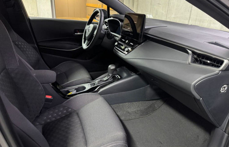 Toyota Corolla Comfort Tech 1.8 Hybrid e-CVT