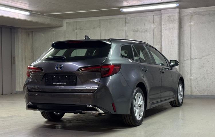 Toyota Corolla Comfort Tech 1.8 Hybrid e-CVT