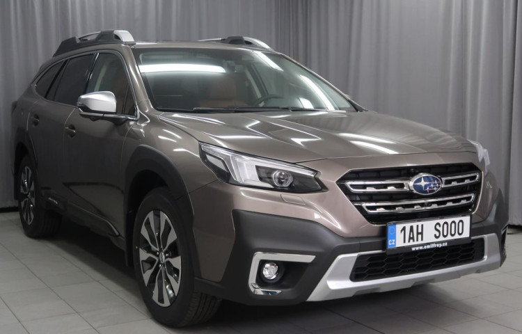 Subaru Outback TOURING 4X4. Předváděcí vůz.