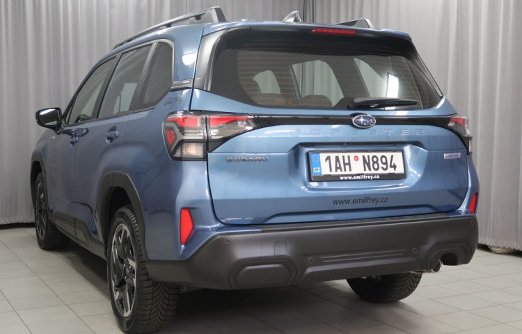 Subaru Forester 4X4 AWD. ACTIVE. Služební vůz.