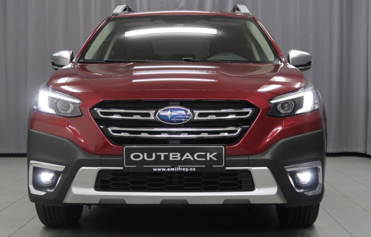 Subaru Outback TOURING 4X4. Světlá kůže.