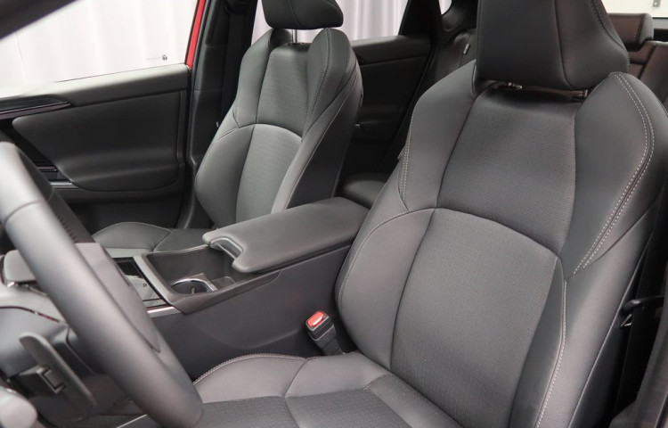 Subaru Solterra EXECUTIVE+. 4X4. I na operák!