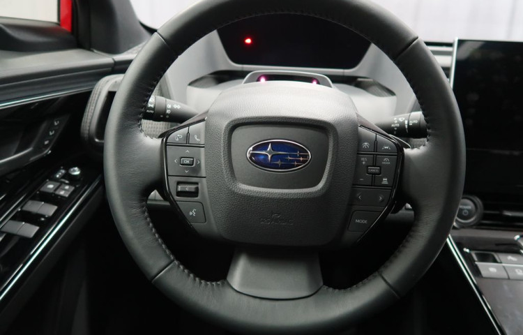 Subaru Solterra EXECUTIVE+. 4X4. I na operák!