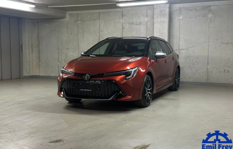 Toyota Corolla GR Sport 2.0 Hybrid e-CVT GR
