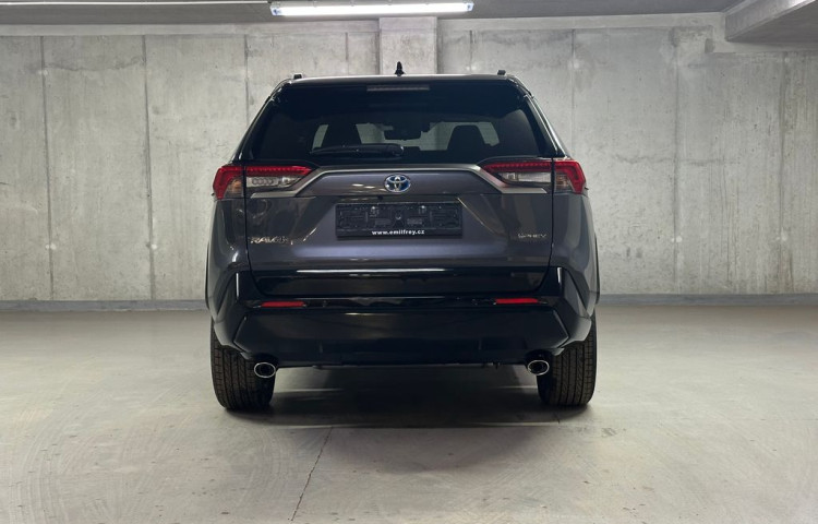 Toyota RAV 4 SELECTION  2.5 Plug -in Hybrid