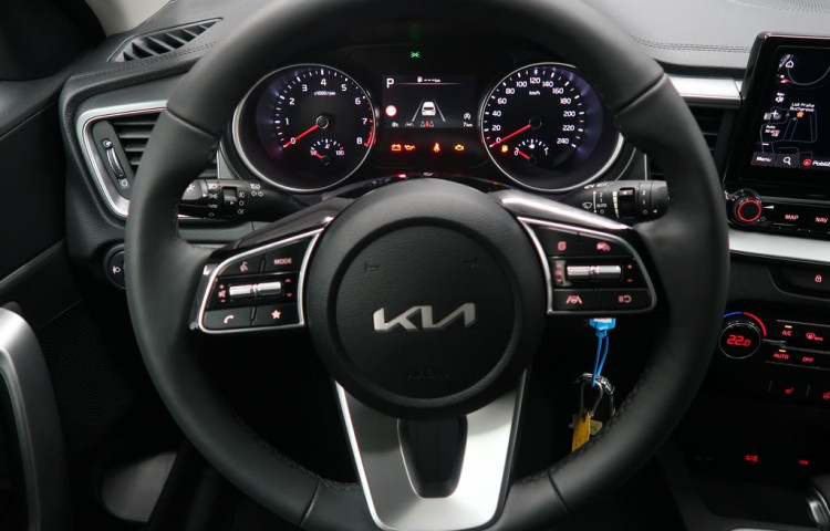 Kia Ceed SW TOP - K odběru IHNED