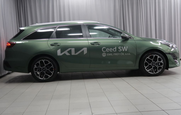 Kia Ceed SW GT-line - K odběru od 04/2026