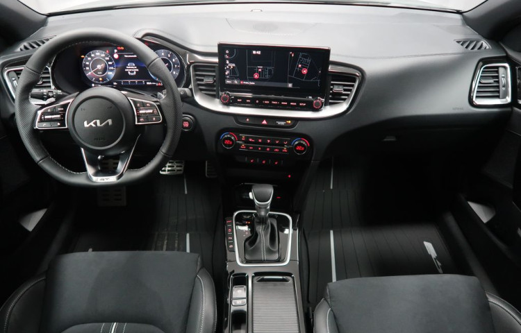 Kia Ceed SW GT-line - K odběru od 04/2026