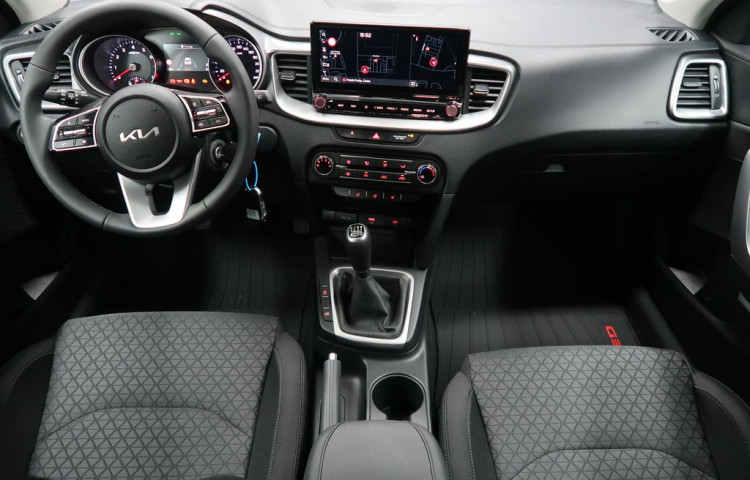 Kia Ceed SPIN - K odběru IHNED