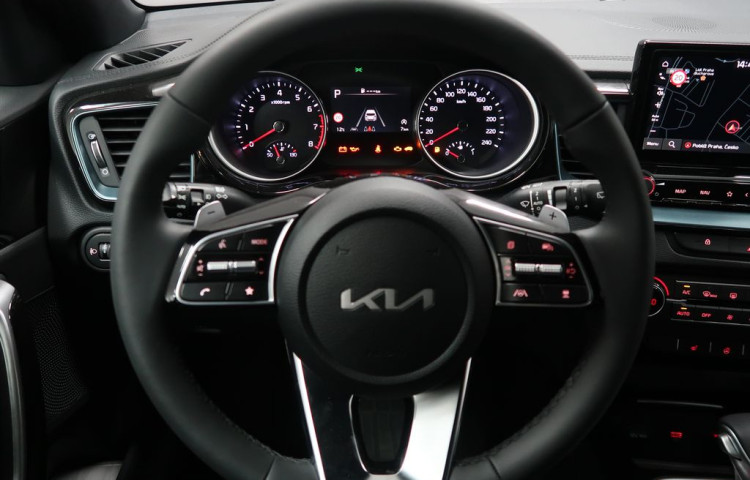 Kia XCeed STEEL - K odběru od 03/2026