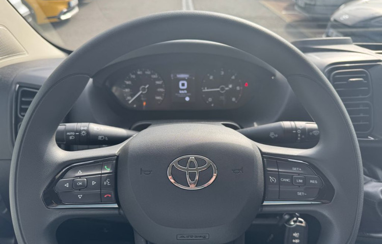 Toyota ProAce Active 3,3t L3H2 2,2 D 120k