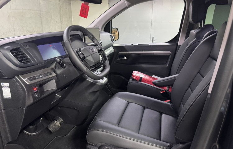 Toyota ProAce Verso L2 VIP 7 míst 2.0 AT