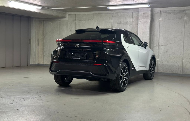 Toyota C-HR GR SPORT Premiere Edition  2.0