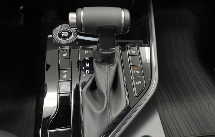 Kia Niro STYLE - K odběru IHNED