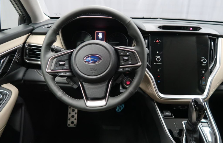 Subaru Outback TOURING+světlá kůže.Dodání 07.