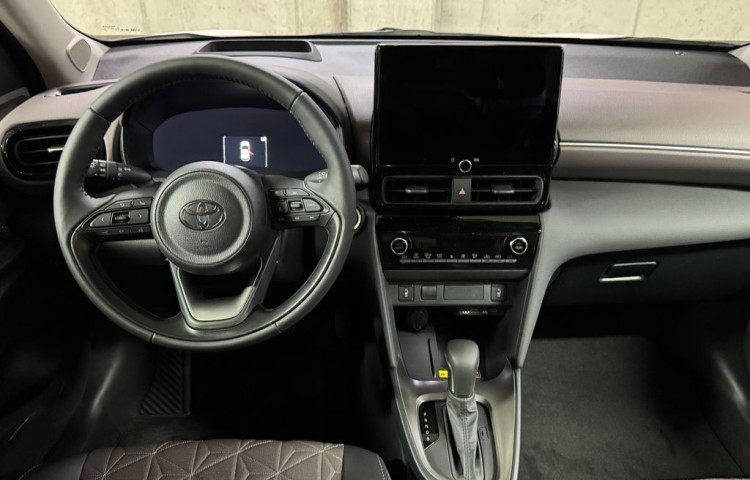 Toyota Yaris Cross Executive Tech  1.5 Hybrid FWD