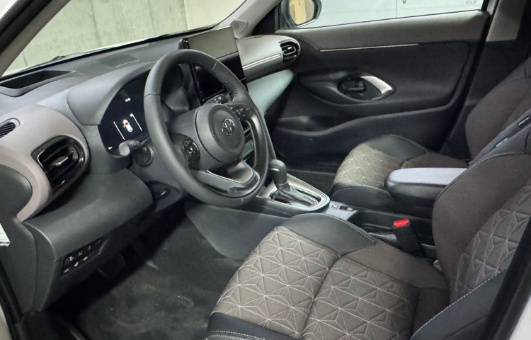Toyota Yaris Cross Executive Tech  1.5 Hybrid FWD