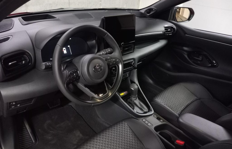 Toyota Yaris Executive VIP 1.5 Hybrid e-CVT