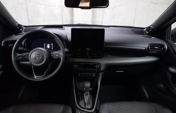 Toyota Yaris Executive VIP 1.5 Hybrid e-CVT