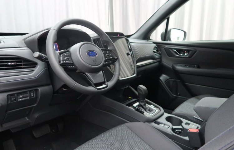 Subaru Forester COMFORT 4x4. K ODBĚRU IHNED!