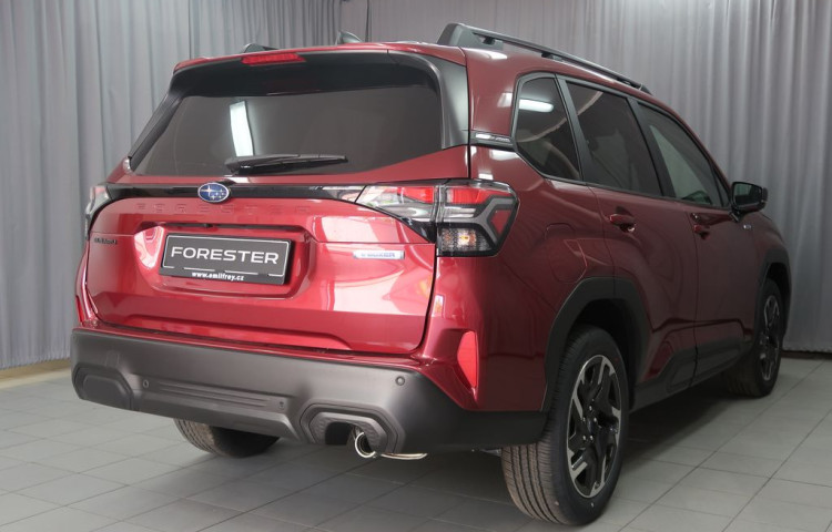 Subaru Forester COMFORT 4x4. K ODBĚRU IHNED!