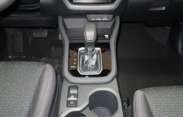 Subaru Forester COMFORT 4x4. K ODBĚRU IHNED!