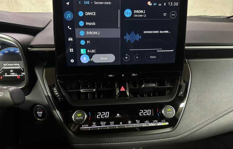Toyota Corolla GR Sport 2.0 Hybrid e-CVT GR