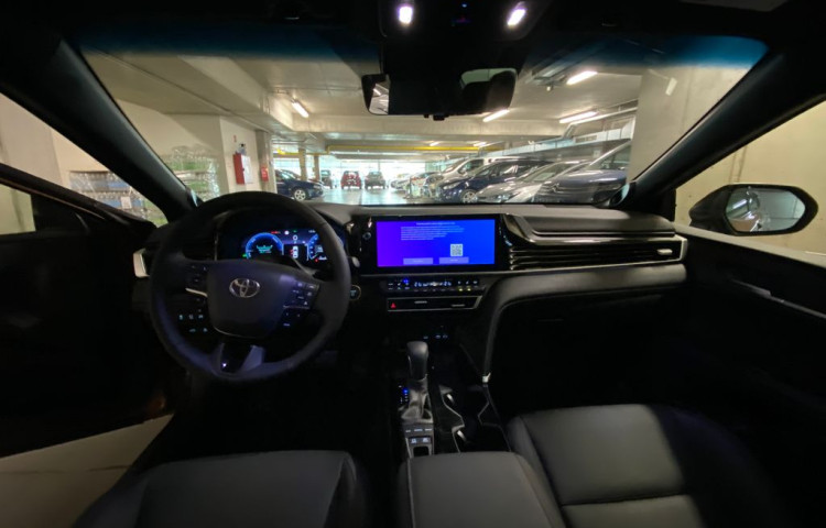 Toyota Camry 2.5 Hybrid Executive