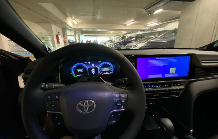 Toyota Camry 2.5 Hybrid Executive