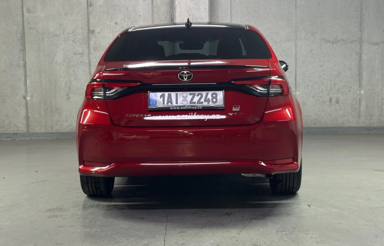 Toyota Corolla GR SPORT  1.8 Hybrid e-CVT GR
