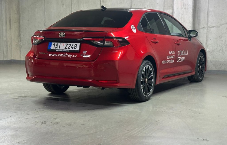 Toyota Corolla GR SPORT  1.8 Hybrid e-CVT GR