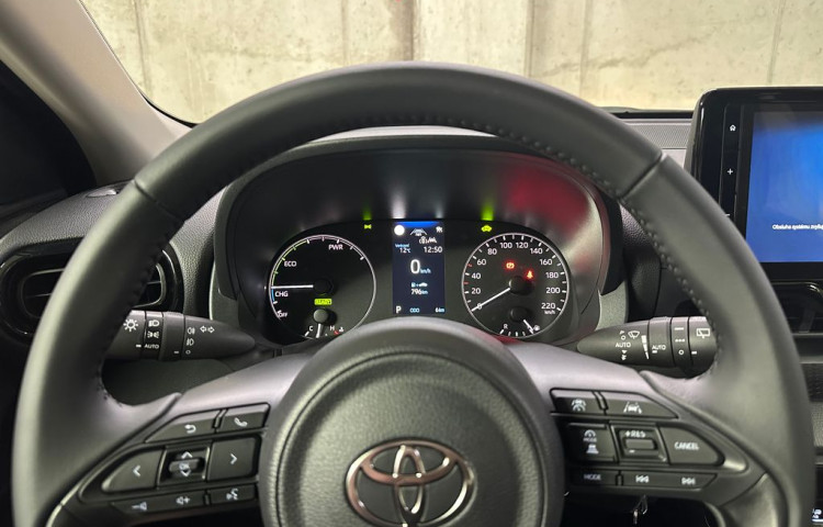 Toyota Yaris 1.5 Hybrid e-CVT Comfort