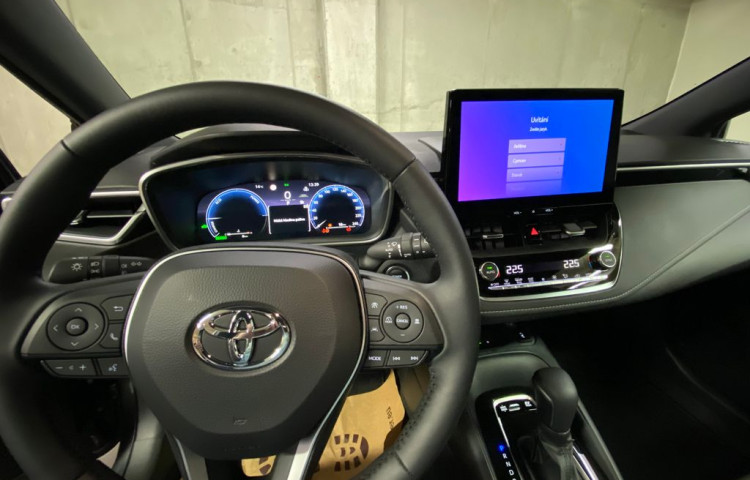 Toyota Corolla Comfort Tech 1.8 Hybrid e-CVT