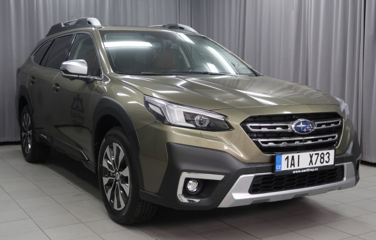 Subaru Outback TOURING 4X4 AWD + hnědá kůže.