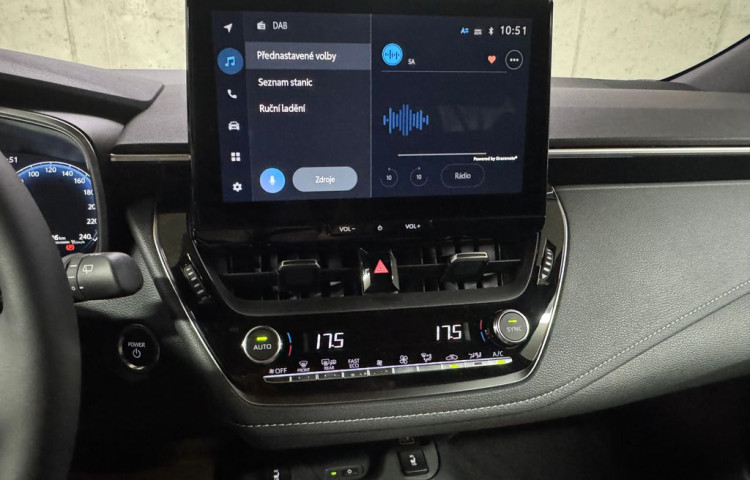 Toyota Corolla Comfort Tech 1.8 Hybrid e-CVT