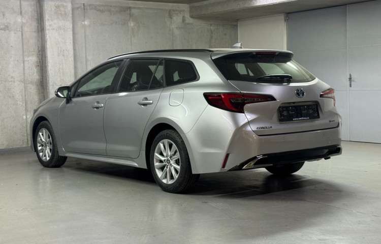Toyota Corolla Comfort Tech 1.8 Hybrid e-CVT