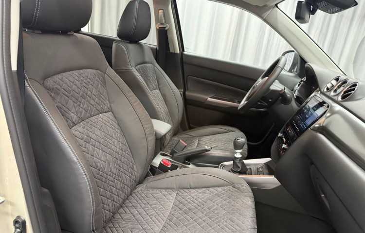 Suzuki Vitara 1,4 Elegance4x4-k odběru 8/25!