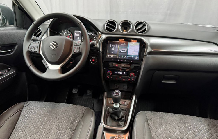 Suzuki Vitara 1,4 Elegance4x4-k odběru 8/25!