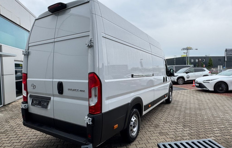 Toyota ProAce Active 3,5t L4H3 2,2 D 140k Mu