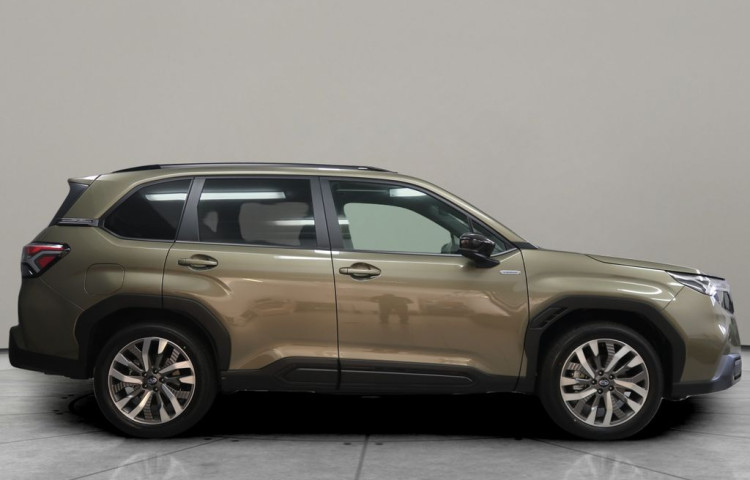 Subaru Forester 2.0i-S ES Touring CVT 4x4