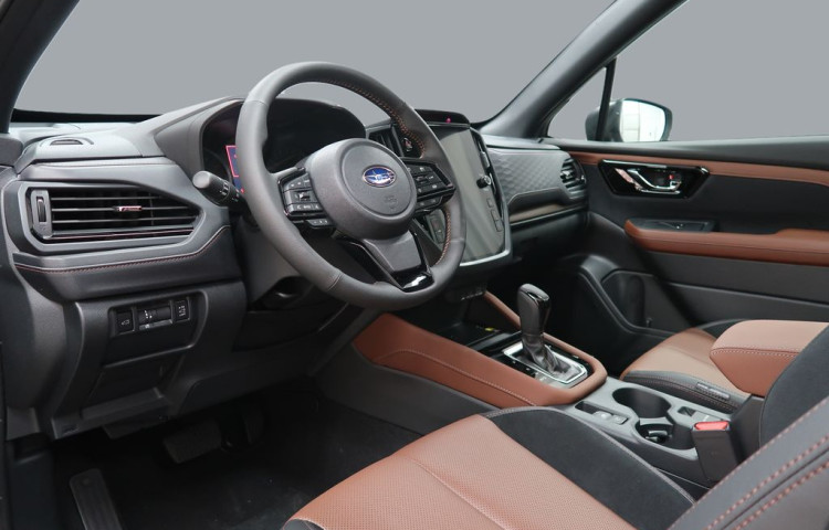 Subaru Forester 2.0i-S ES Touring CVT 4x4